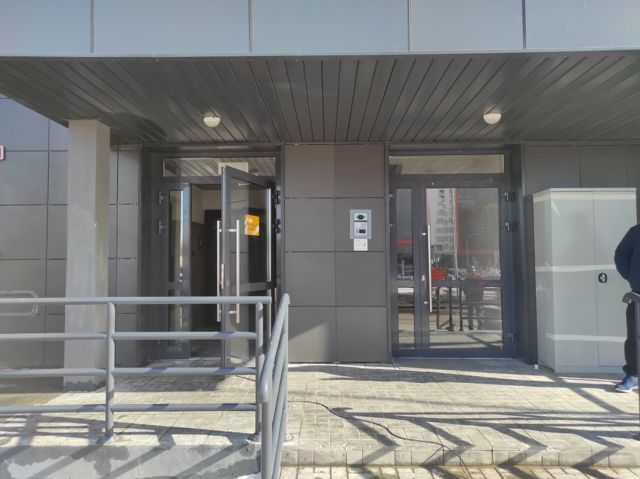 EntranceOutside