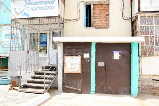EntranceOutside