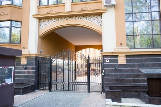 EntranceOutside