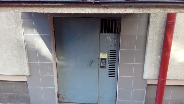 EntranceOutside