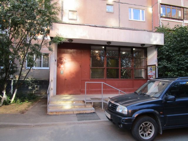 EntranceOutside