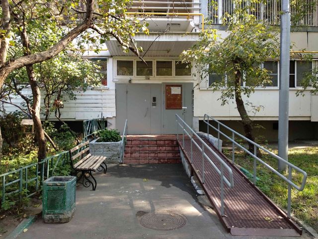 EntranceOutside