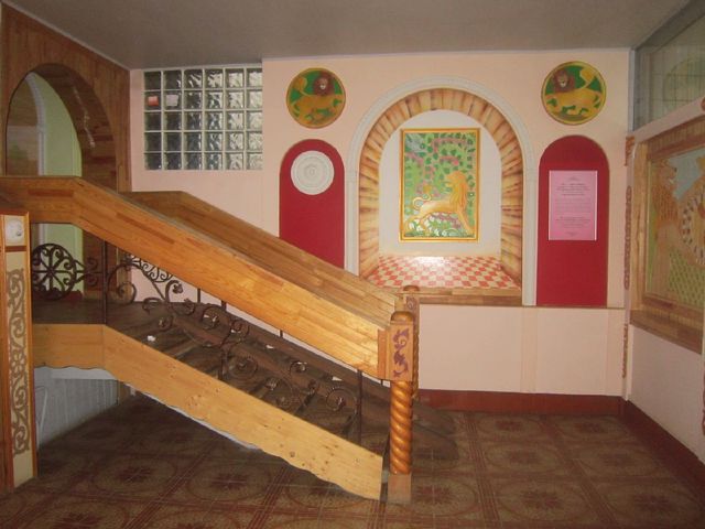 EntranceInside