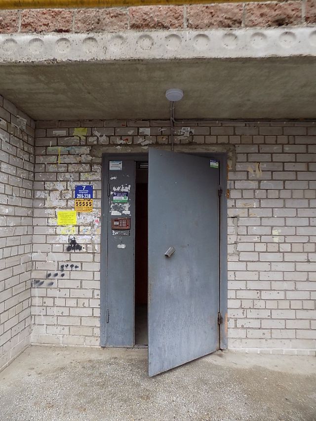 EntranceOutside