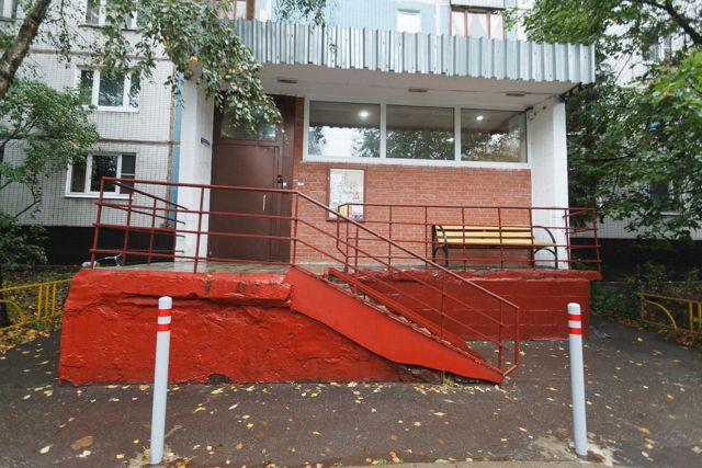EntranceOutside