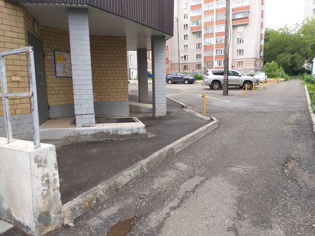 EntranceOutside
