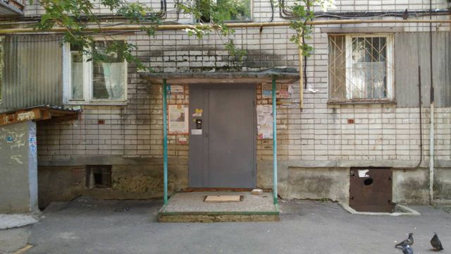 EntranceOutside