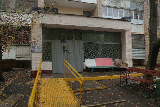 EntranceOutside