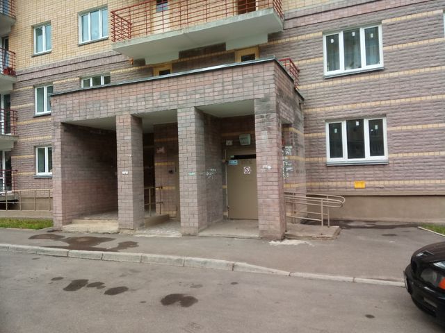EntranceOutside