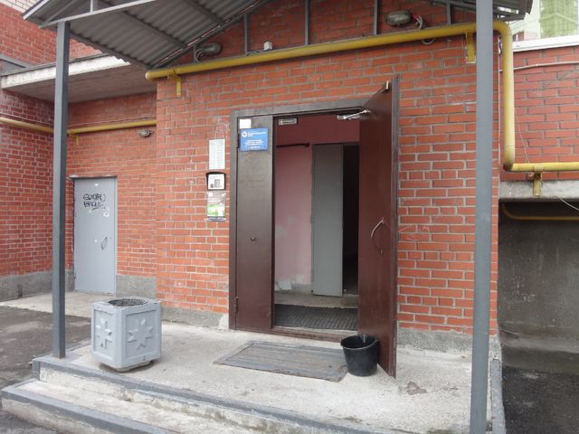 EntranceOutside