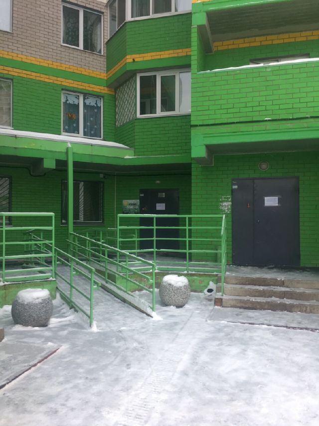 EntranceOutside