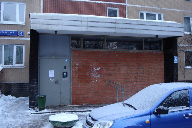 EntranceOutside