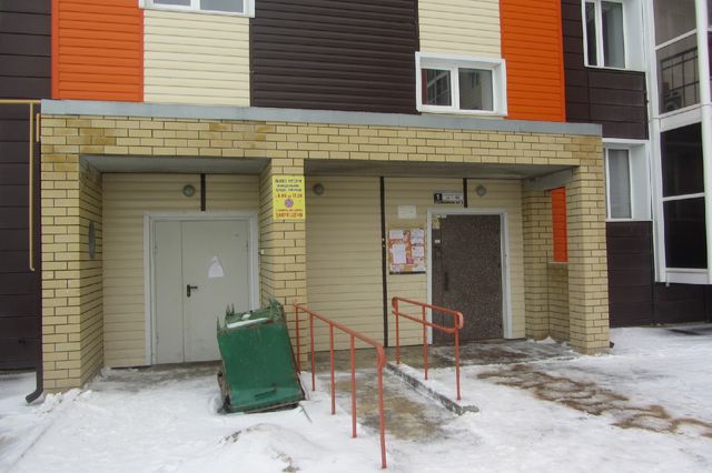 EntranceOutside