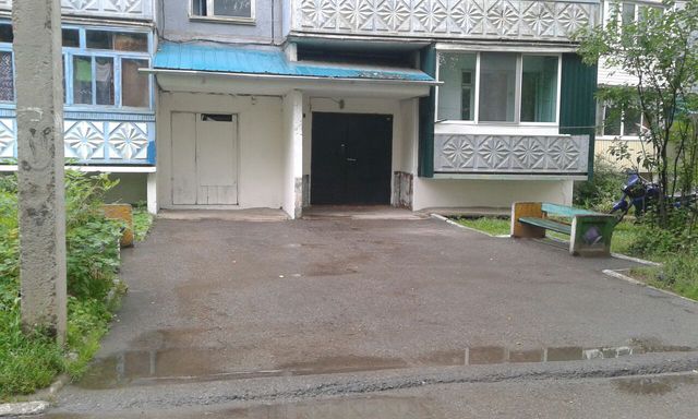 EntranceOutside