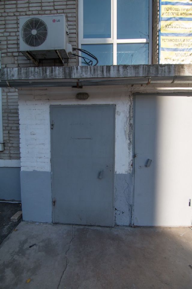 EntranceOutside