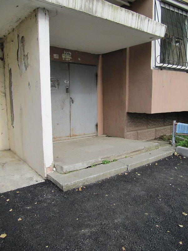 EntranceOutside