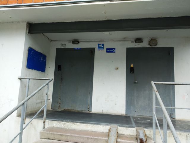 EntranceOutside