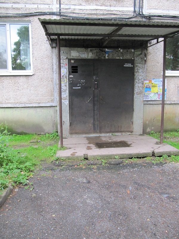 EntranceOutside
