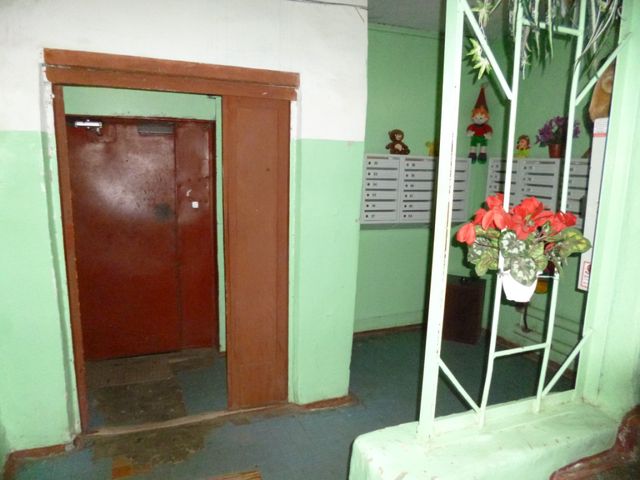 EntranceInside