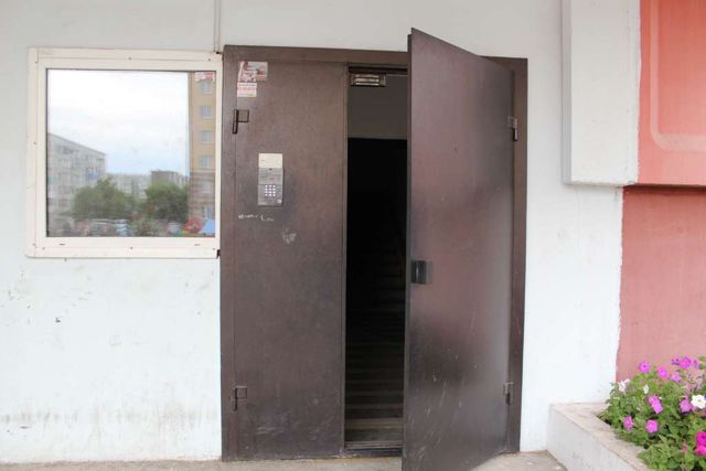 EntranceOutside
