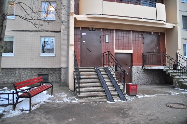 EntranceOutside