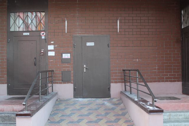 EntranceOutside