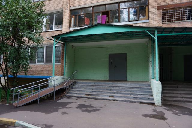 EntranceOutside