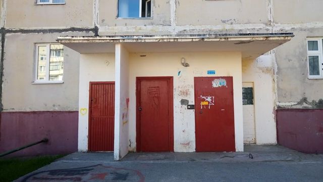EntranceOutside