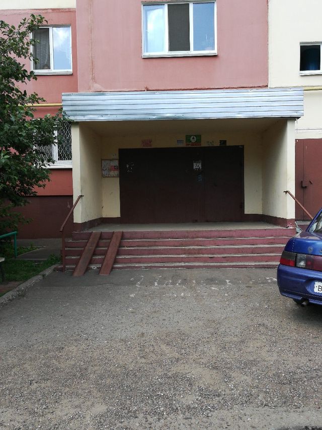 EntranceOutside