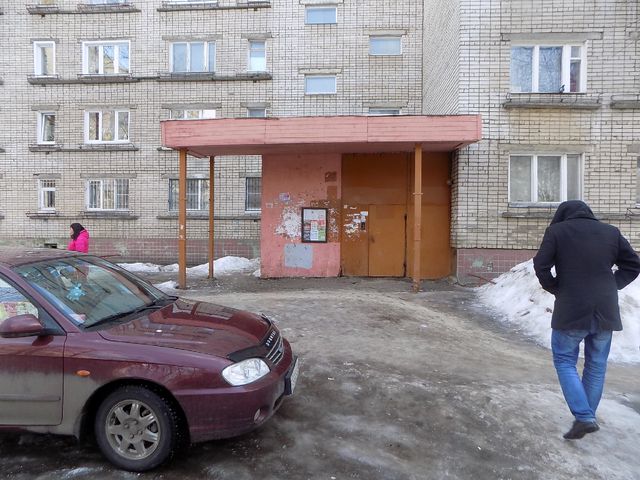 EntranceOutside