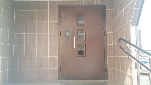 EntranceOutside