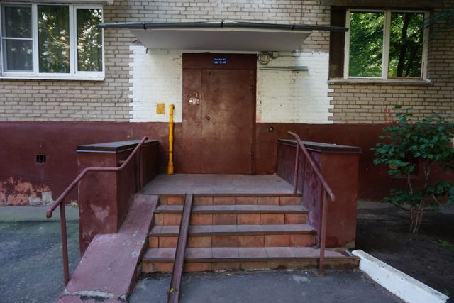 EntranceOutside