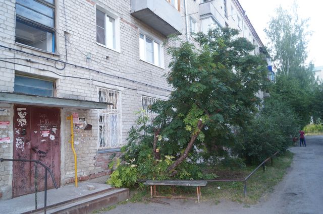 EntranceOutside