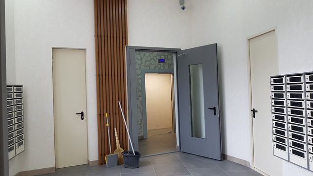 EntranceInside