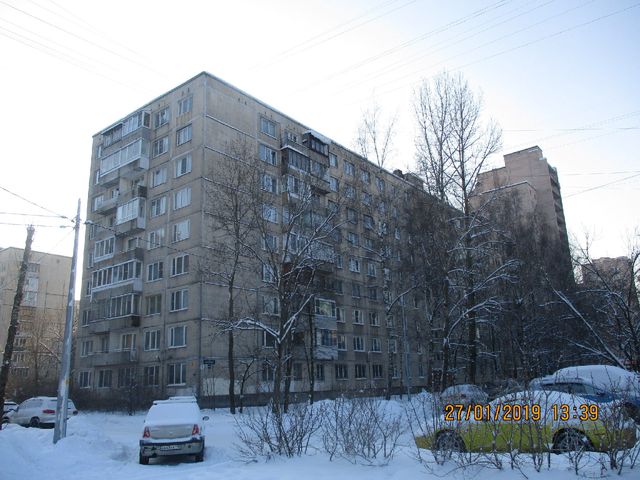Большевистская 20 дмитров. Ул большевистская 8. Ул большевистская 8. Старых большевиков 16 екатеринбург. Дом старых большевиков екатеринбург.