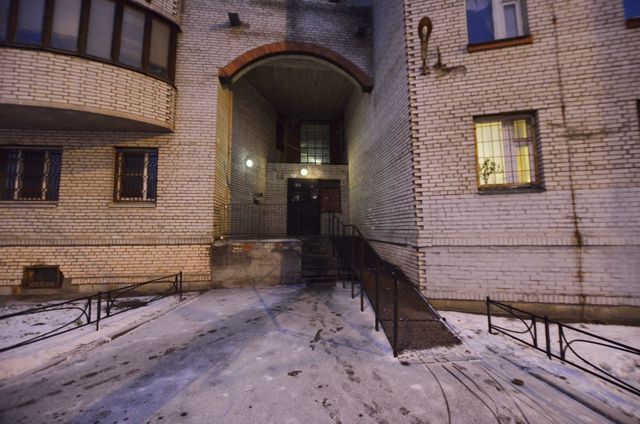 EntranceOutside