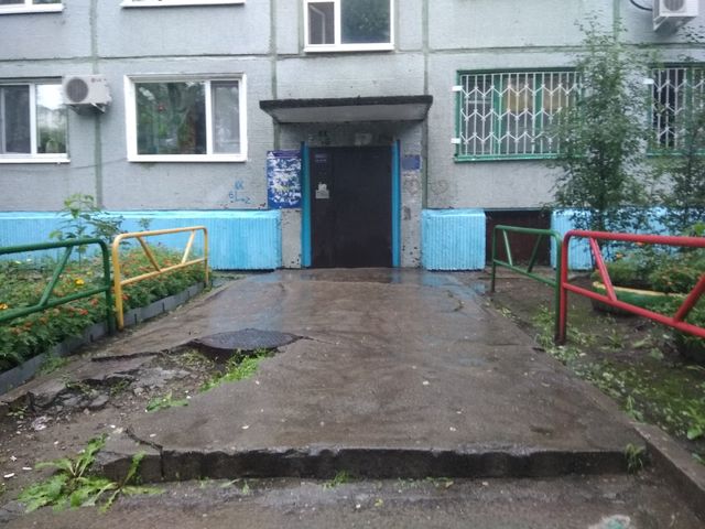 EntranceOutside