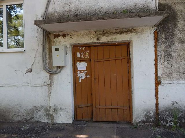 EntranceOutside