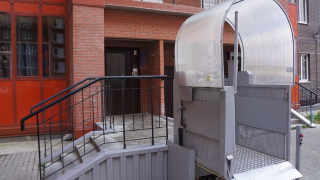 EntranceOutside