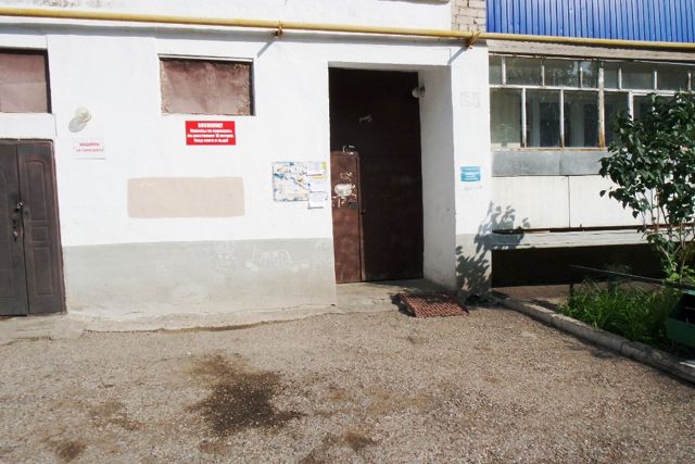 EntranceOutside