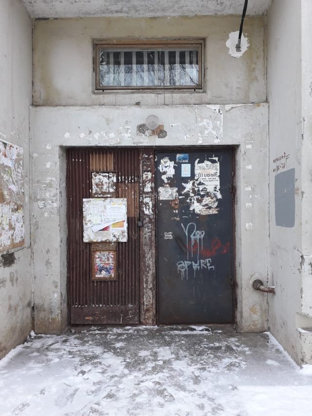 EntranceOutside