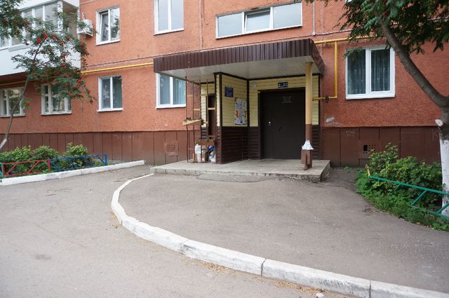 EntranceOutside