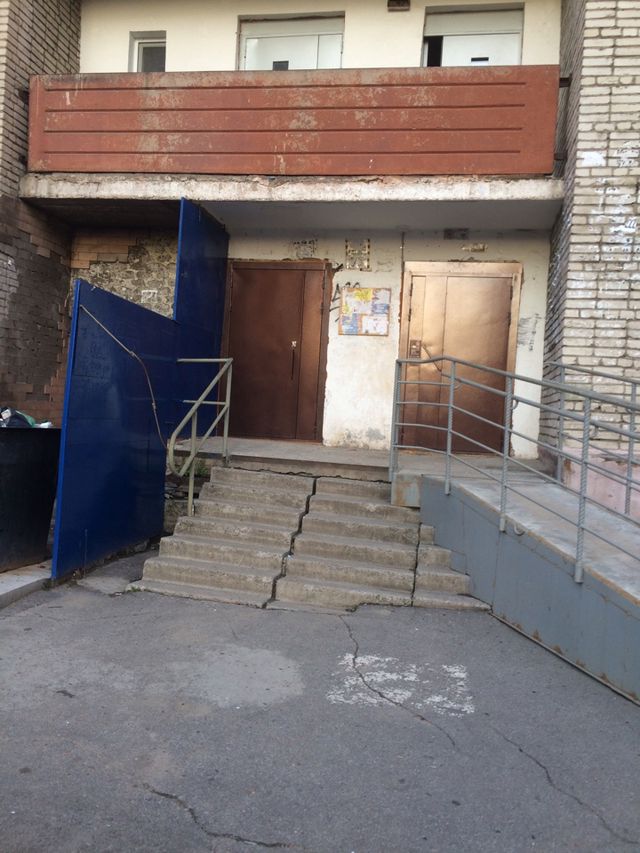 EntranceOutside