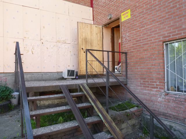 EntranceOutside