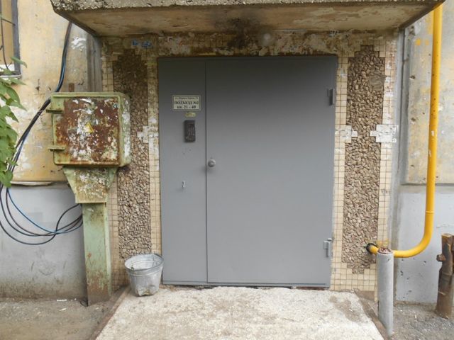EntranceOutside