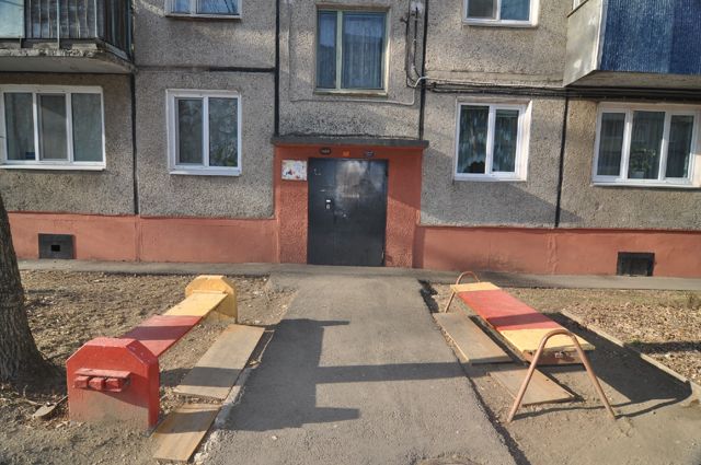 EntranceOutside