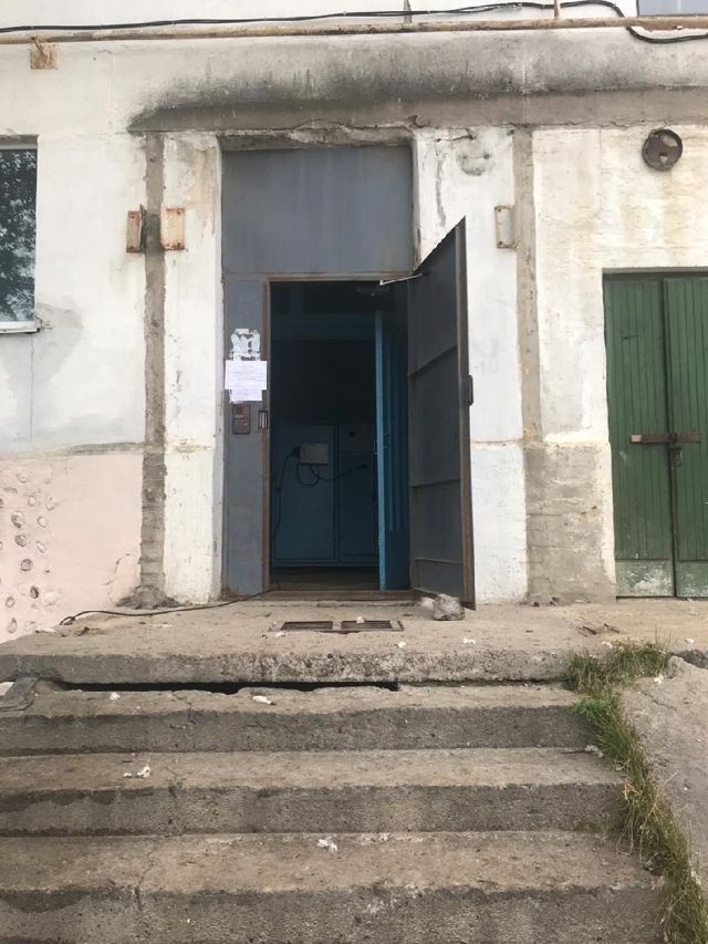 EntranceOutside