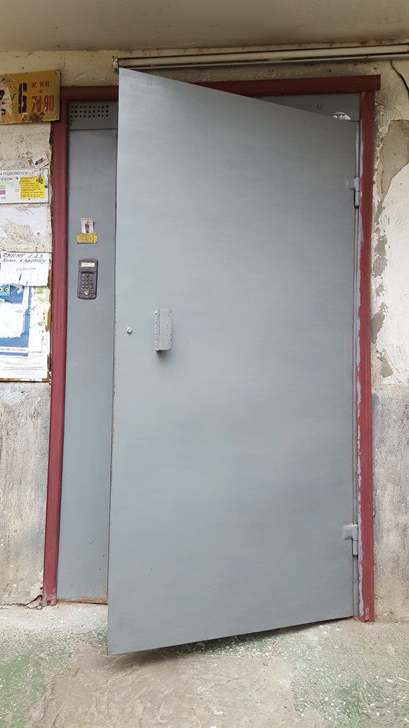 EntranceOutside
