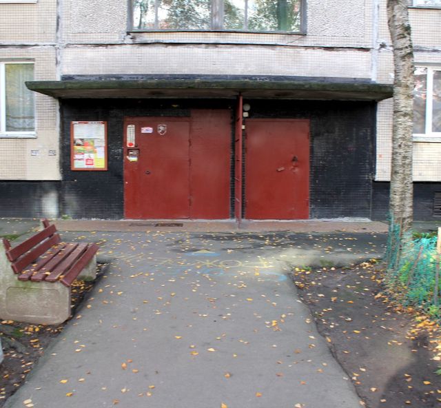 EntranceOutside