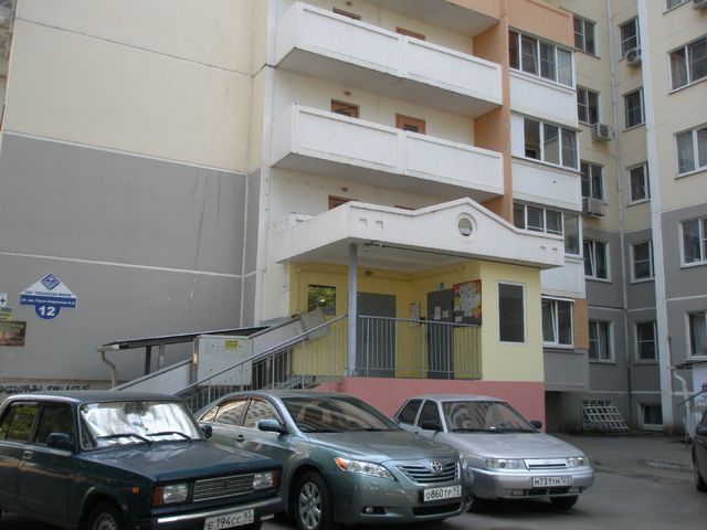EntranceOutside